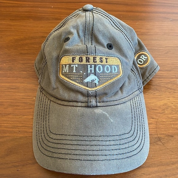 Mount Hood Forest Oregon Hiker Hat - Picture 1 of 4
